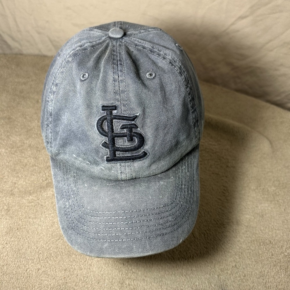 St Louis Cardinals 47 Franchise Hat Gray Fitted MLB Baseball Cap Distressed